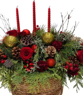 Royal Christmas Centerpiece 4