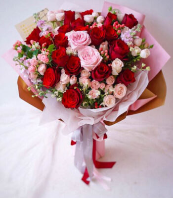 Blushing Simplicity 350x400