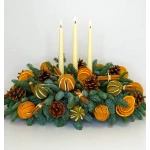 christmas table arrangement