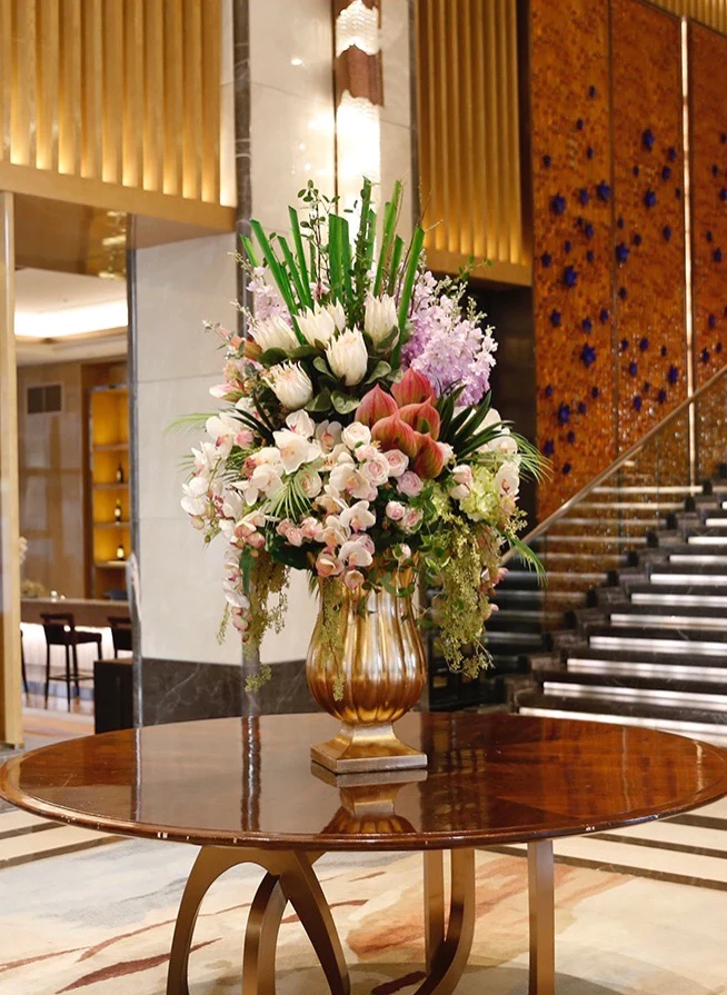 luxury floral decoration in London by Bosiis Flowers