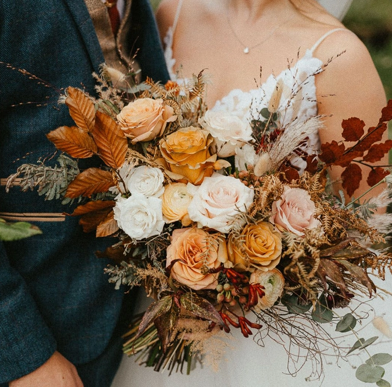 wedding flowers in london Bosiis Flowers
