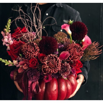 Цветы в тыкве